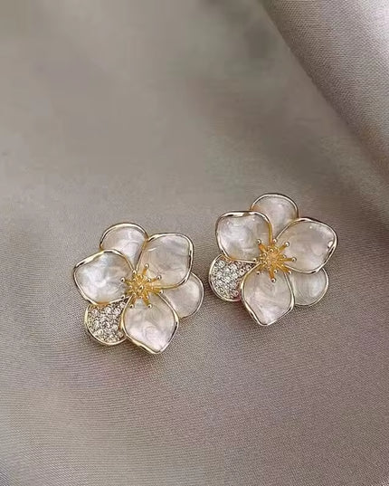 Amazing Korean Jewelry For Women (DESIGN 1147)