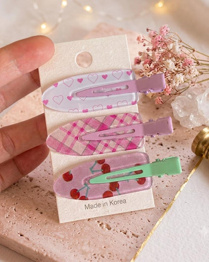 Korean Aesthetic Pastel Hair Clips for Girls & Women – Acrylic Duckbill Hair Pins Set of 3 (Pink Hearts, Plaid Check & Glitter Cherry) (VT-139)