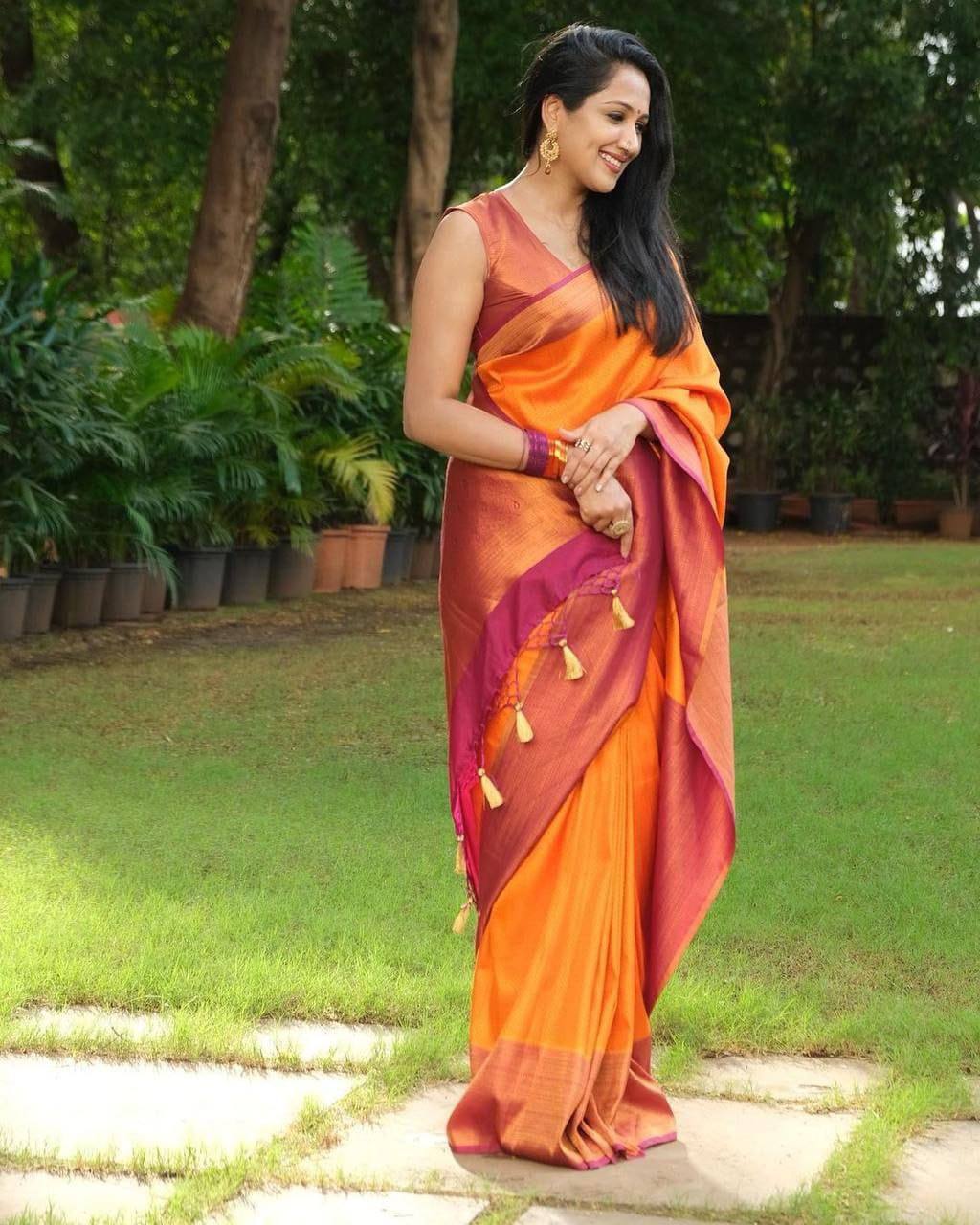 Shubh Lichi Slik  Banarasi Sarees