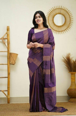 Shubh Lichi Slik Banarasi Saree