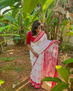 Shubh Lichi Slik Banarasi Saree