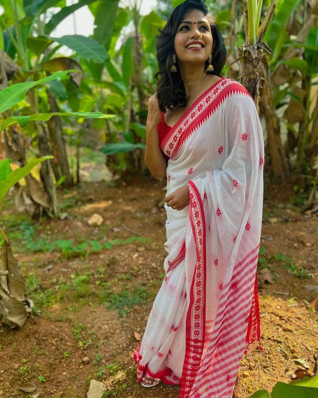 Shubh Lichi Slik Banarasi Saree