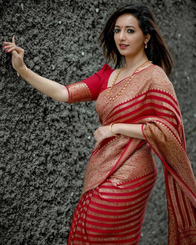 Shubh Lichi Slik Banarasi Saree