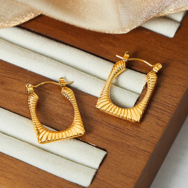 Anti-Tarnish Jewelry – Shine That Lasts (DESIGN 5380)