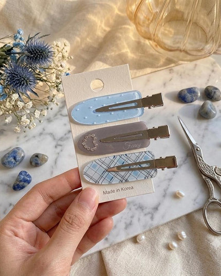 Korean Aesthetic Pastel Blue & Grey Hair Clips for Girls & Women – Acrylic Duckbill Hair Pins Set of 3 (Rhinestone Heart, Polka Dot & Plaid) (VT-118)