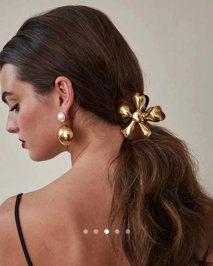 Gold Flower Hair Claw Clip for Women | Metallic Floral Statement Hair Clutcher