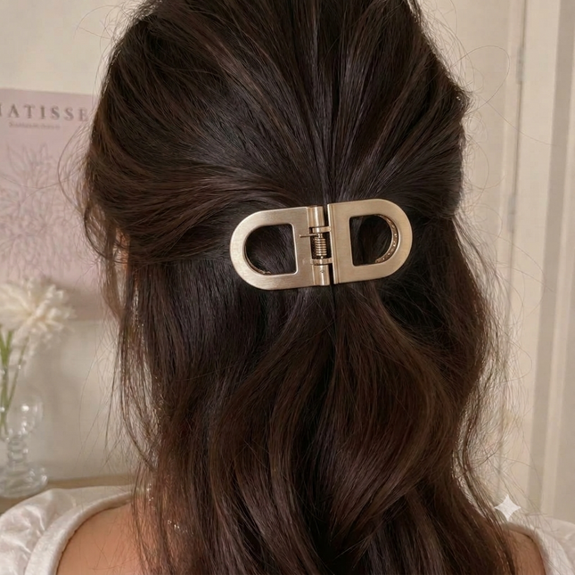Gold DD Buckle Hair Clip for Women | Luxury Style Metal Barrette Hair Pin (VT-84)