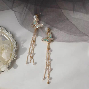 Athalia Rare Fashion Earrings (SINGLE PCS ONLY ) (DESIGN 35)