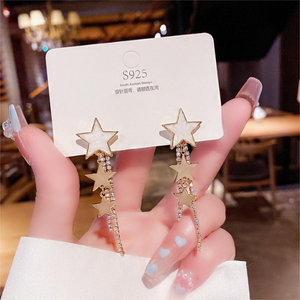 Shooting Stars Fashion Earrings (SINGLE PCS ONLY ) (DESIGN 36)