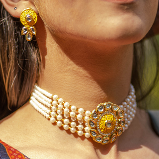 Radiant Pearls Kundan Traditional Jewellery Set (DESIGN 253)