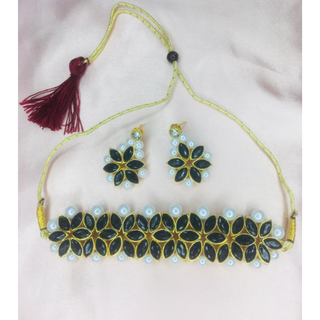 Black Blossom Kundan Traditional Jewelry Set (DESIGN 245)